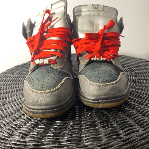 Nike SB . MF DOOM - Picture 4 of 11